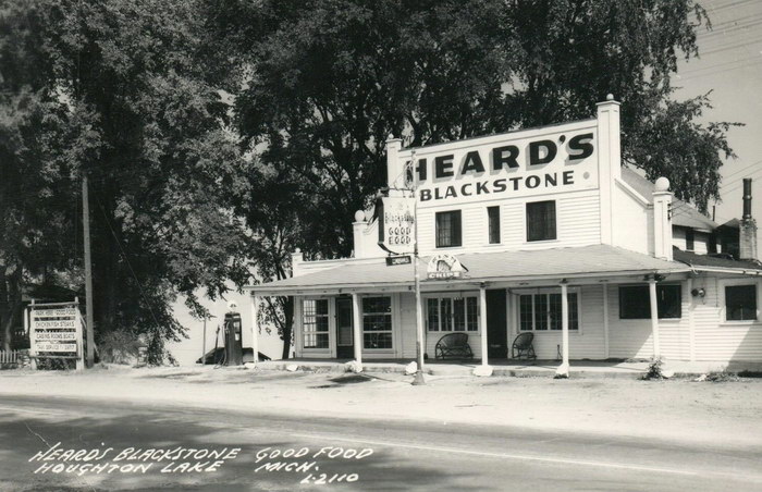 Heards Blackstone Houghton Lake MI Fish Chips Neon RPPC Gas Pump Photo 1940s